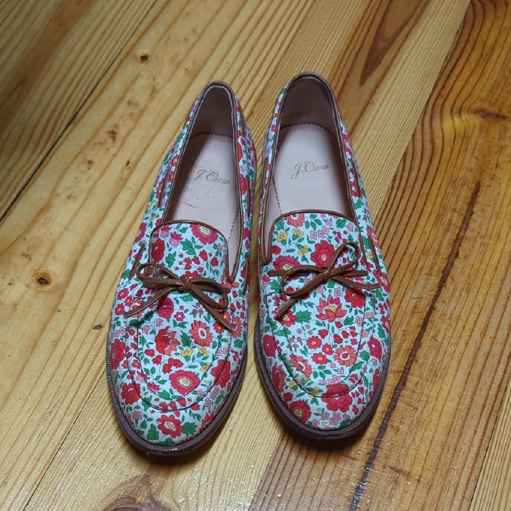 Rare J. Crew Women's Floral Loafers